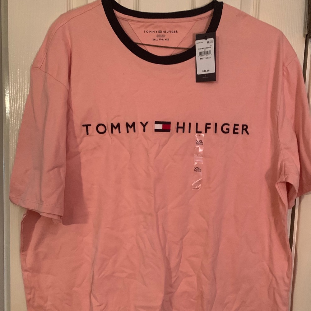 NWT Men’s Tommy Hilfiger tee